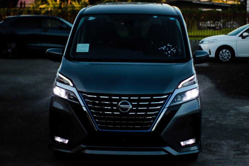 Nissan Serena Highway  E power hybrid